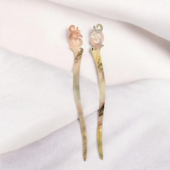 14.21 Trâm cài tóc nhựa họa tiết vân sa.ng trọng 18cm