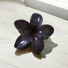 T7.1.Kẹp càng cua nhựa trong hoa sứ 8cm