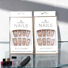 Bộ 12 móng tay giả đính hoa và đá Beautiful Nails LY-08 kèm keo dán