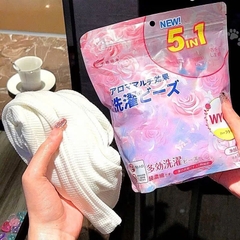 S3. Bịch 40 viên giặt quần áo 5in1 siêu sạch, khử khuẩn, lưu hương siêu thơm
