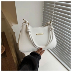 Túi đeo chéo trơn thắt dây 25x15x4,5cm (không tính dây)
