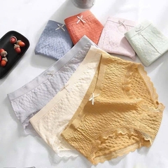 B7.5.Hộp 6 Quần Chip Muji Nơ 30x23cm