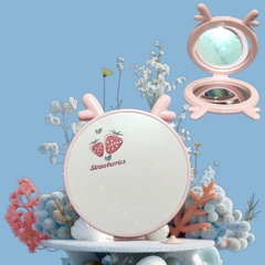 12. Gương mini gấp gọn  2 mặt hoạt hình cute