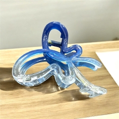 T5.Kẹp tóc nhựa màu hình bướm