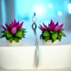 14.21 Trâm cài tóc nhựa họa tiết vân sa.ng trọng 18cm