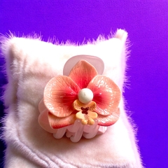 15.2 Kẹp tóc hoa lan (chất liệu: kẹp nhựa, hoa sứ)