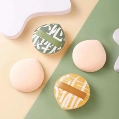 Bông mút tán kem nền, Cushion hoạt hình (8x7cm)