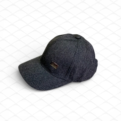 13.7 Mũ lưỡii trai đính logo