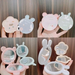12. Gương mini gấp gọn  2 mặt hoạt hình cute
