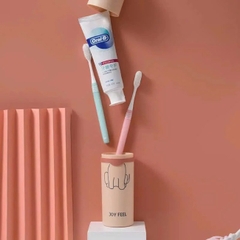 CT2. Hộp đựng bàn chải, kem đánh răng hình mèo 20*5,5cm