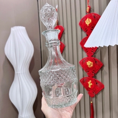 S1. Bình Rượu Thuỷ Tinh Trụ Bầu Họa Tiết Kim Cươngg 31{22}x11(9)cm