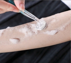 T11. Set 2 dao cạo vùng Bikini