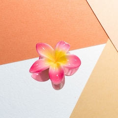 Kẹp hoa sứ mẫu mới 8cm