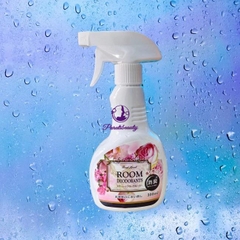 Xịt Khử Mùi Thơm Phòng Kyowa Hương Hoa 300ml