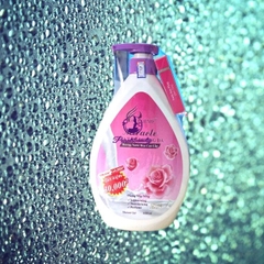 Sữa Tắm Nước Hoa Charme Miracle  Chính Hãng 1000ml