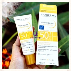 Kem Chống Nắng Duõng Da BIODERMA Photoderm AquaFluide SPF 50+++40ml 