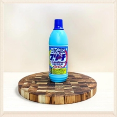 Nước Tẩy Quần Áo Rocket 600ml G