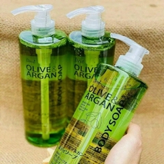 Sữa Tắm Kumano Deve Chiết Xuất Dầu Olive & Argan 800ml.