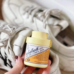 Hộp Phấn Khử Mùi hôi Chân Yoki Powder Thái Lan 60g