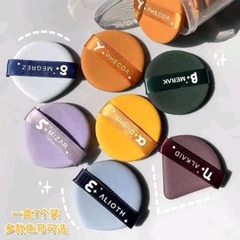 T9. Bông Phấn Trang Điểm Set 7 Miếng Có Hộp
