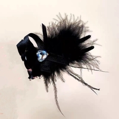 15.6 Kẹp Tóc Lông Xù Đen 3 Răng Đính Đá