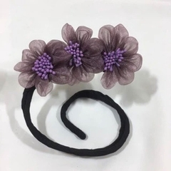 Cuộn búi tóc hoa nhiều màu
