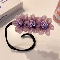 Cuộn búi tóc hoa nhiều màu