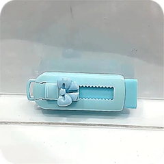 Bút tẩy có thể kéo đẩy gắn charm nơ