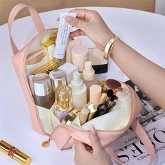 T18. Túi đựng mỹ phẩm bằng da PU