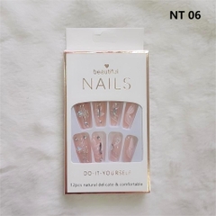 Bộ 12 móng tay giả đính hoa và đá Beautiful Nails LY-08 kèm keo dán