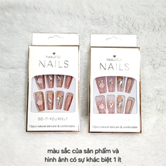 Bộ 12 móng tay giả đính hoa và đá Beautiful Nails LY-08 kèm keo dán