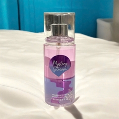 Xịt Thơm Body Vic Story Of Love 88ml