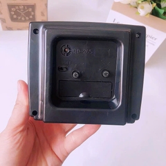 S4. Đồng hồ báo thức