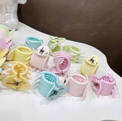 T1.Kẹp Tóc Càng Cua 6 Răng 4x3cm