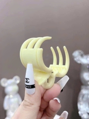T1.Kẹp Tóc Càng Cua 6 Răng 4x3cm
