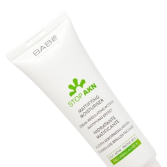 [HÀNG NHẬP KHẨU] Kem Dưỡng Ẩm Dành Cho Da Mụn Babe Stop AKN Mattifying Moisturiser (Tuýp 50ml)