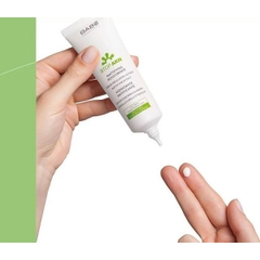 [HÀNG NHẬP KHẨU] Kem Dưỡng Ẩm Dành Cho Da Mụn Babe Stop AKN Mattifying Moisturiser (Tuýp 50ml)