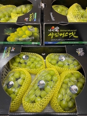Nho Mẫu Đơn Hàn Quốc (chùm)
