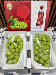 NHO MẪU VIP (thùng 1 chùm 1.3~1.6kg)