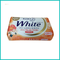 Kao - Xà Phòng White Hương Hoa Ly Làm Sạch Dưỡng Ẩm (130g)