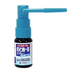 Xịt chữa ho, kháng khuẩn, khử trùng hầu họng Kobayashi 15ml vị thanh mát