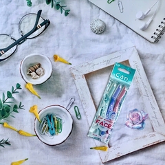 KAI - Dao Cạo Mặt Kai Can For Women Face 3 Cái