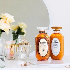 Moist Diane - Dầu Xả Vào Nếp Thẳng Mượt Moist Diane Extra Smooth & Straight (450ml)