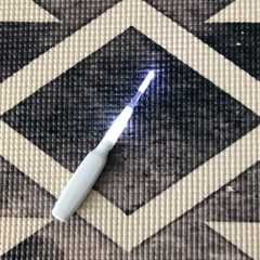 Motobayashi - Dụng Cụ Ngoáy Tai Cho Bé Có Đèn LED