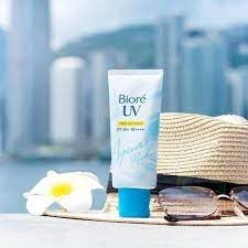 BIORE_Kem Chống Nắng Bioré UV Aqua Rich Light Up Essence Sáng Rạng Rỡ 70g