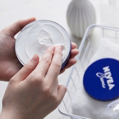 Nivea - Kem Dưỡng Ẩm Dưỡng Da Nivea Creme 169g