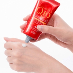 Kose Coen Rich Q10 - Kem Dưỡng Da Tay Màu Đỏ (80g)