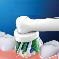 P&G - Bàn Chải Đánh Răng Điện Oral-B Braun Bản Nội Địa Nhật Màu Xanh