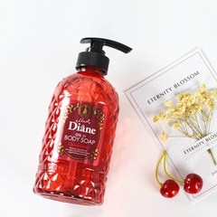 Diane - Sữa Tắm Tinh Dầu Moist Diane Oil In Body Soap Chardonnay Hương Nho Trắng 500ml