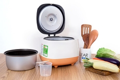 Nồi cơm nắp gài Cuckoo 0.5 lít CR-0331